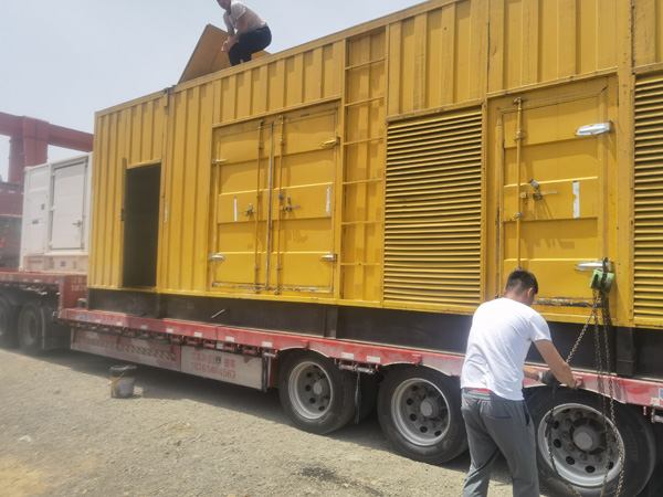 复兴除了负载情况和发动机维护，还有哪些因素会影响 200kw 柴油发电机的油耗？